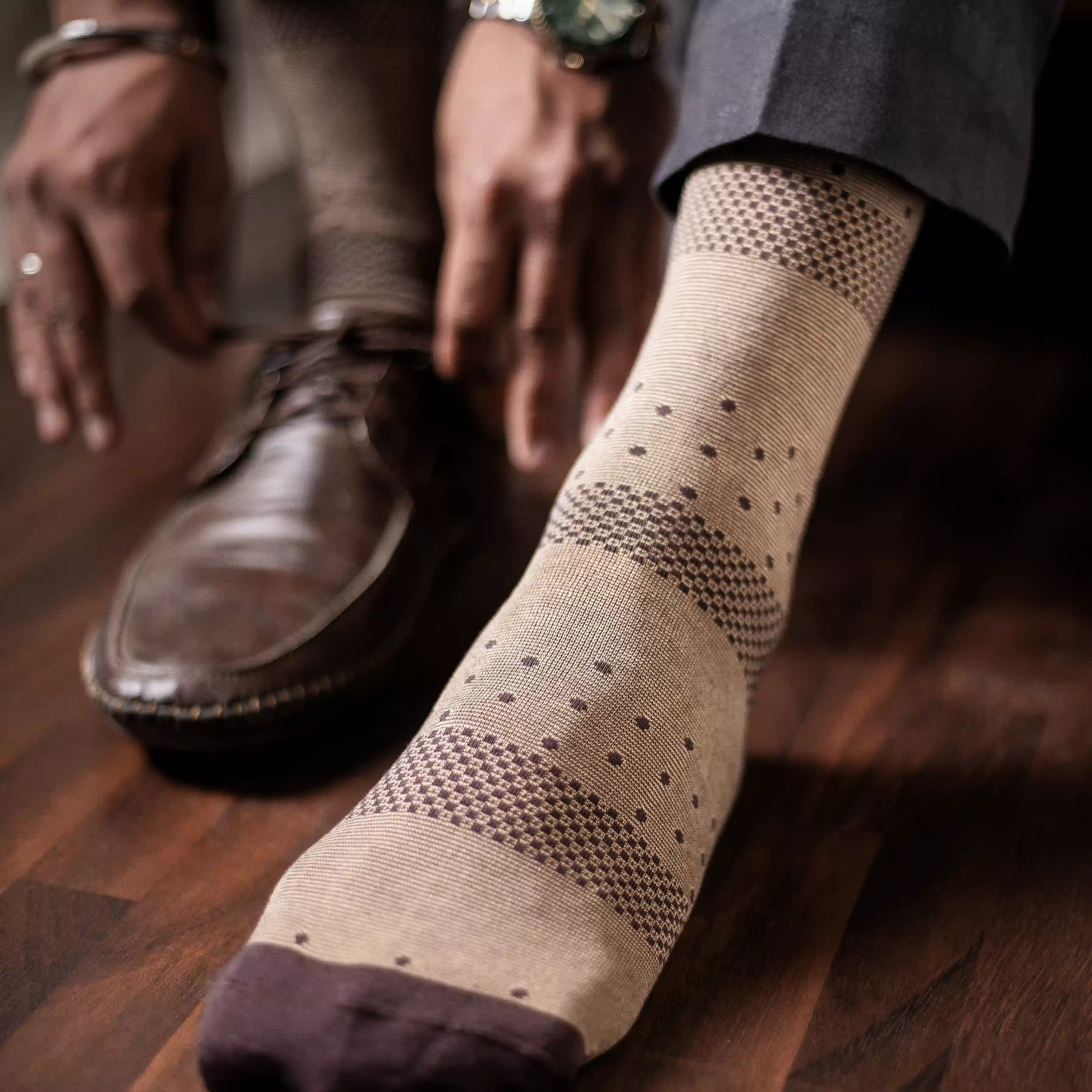 Royale Collection Gift Box - Premium Crew Socks for Men (Pack of 6) - Image 4