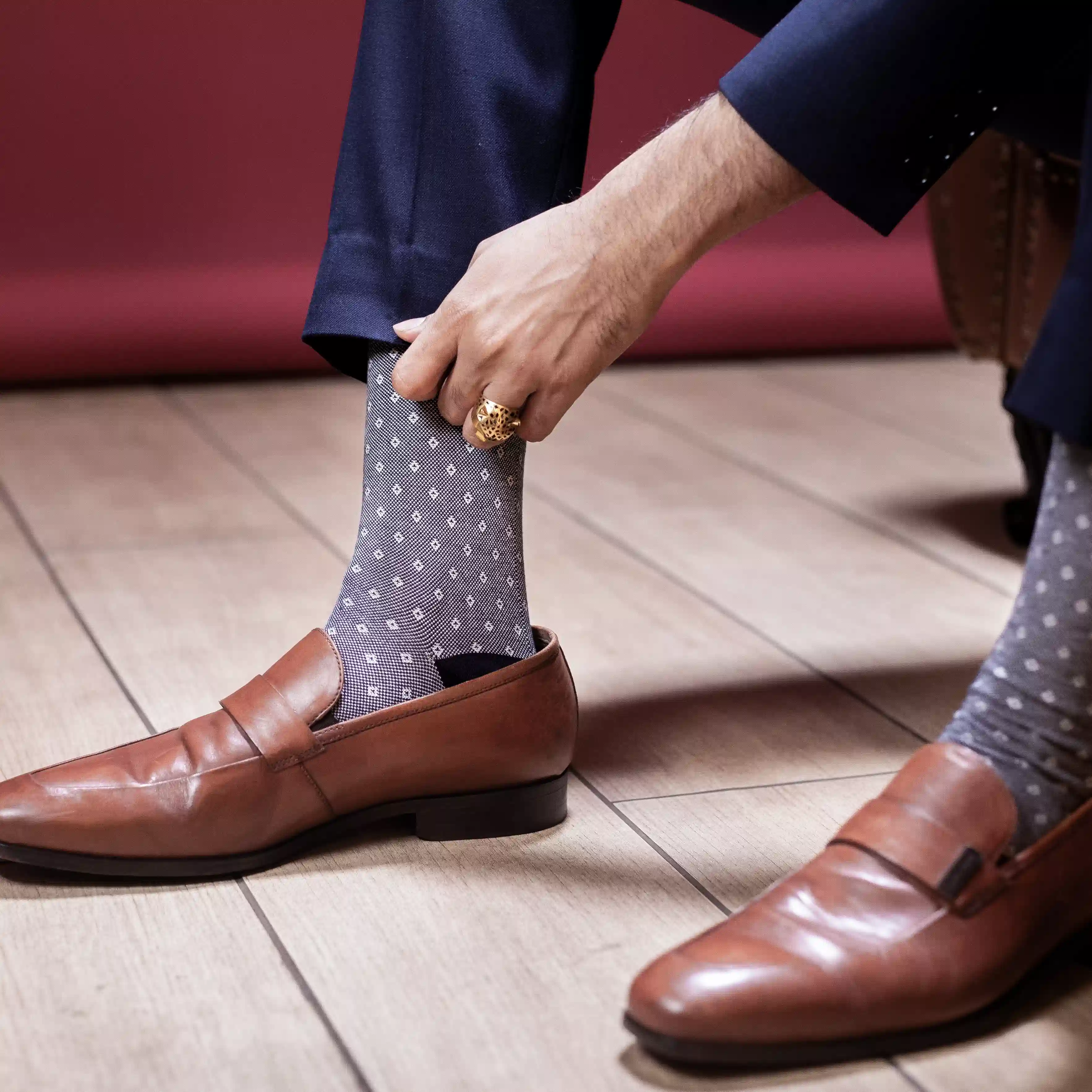 Royale Collection Gift Box - Premium Crew Socks for Men (Pack of 6) - Image 6